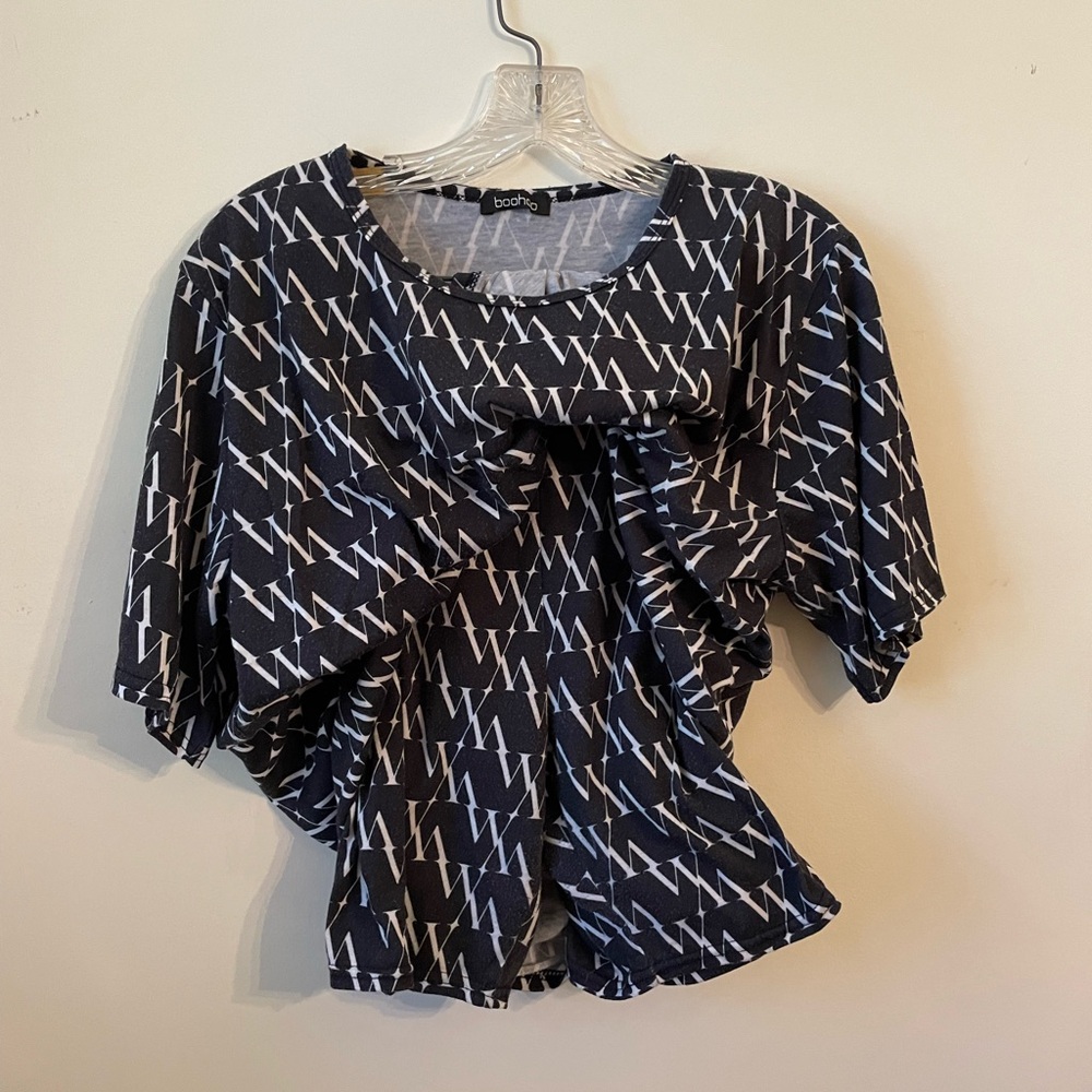 Boohoo Black and White Women's Lounge Set